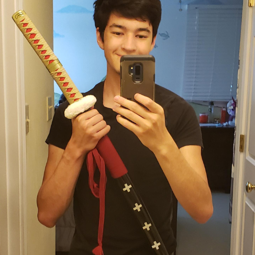 <em><strong>Oliver Bennett</strong></em>